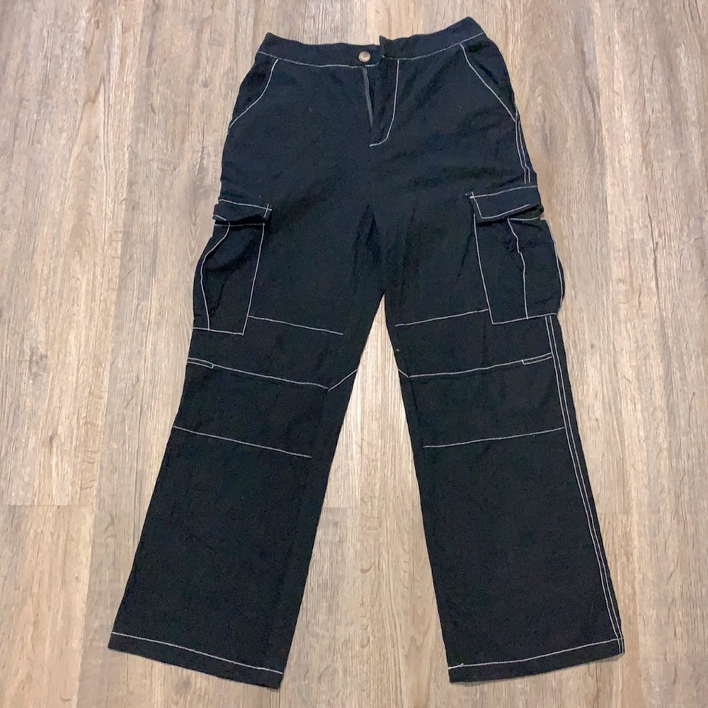 Shein women’s black cargo pants size S